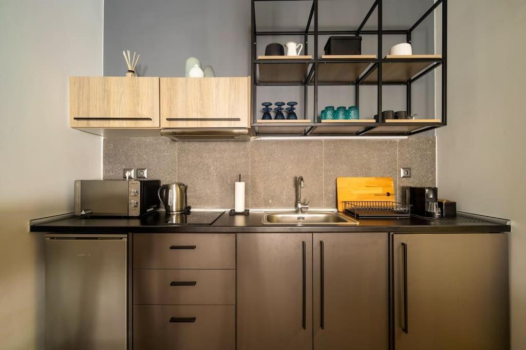 Super Stylish Apartments In The Heart Of Athens! Exterior photo